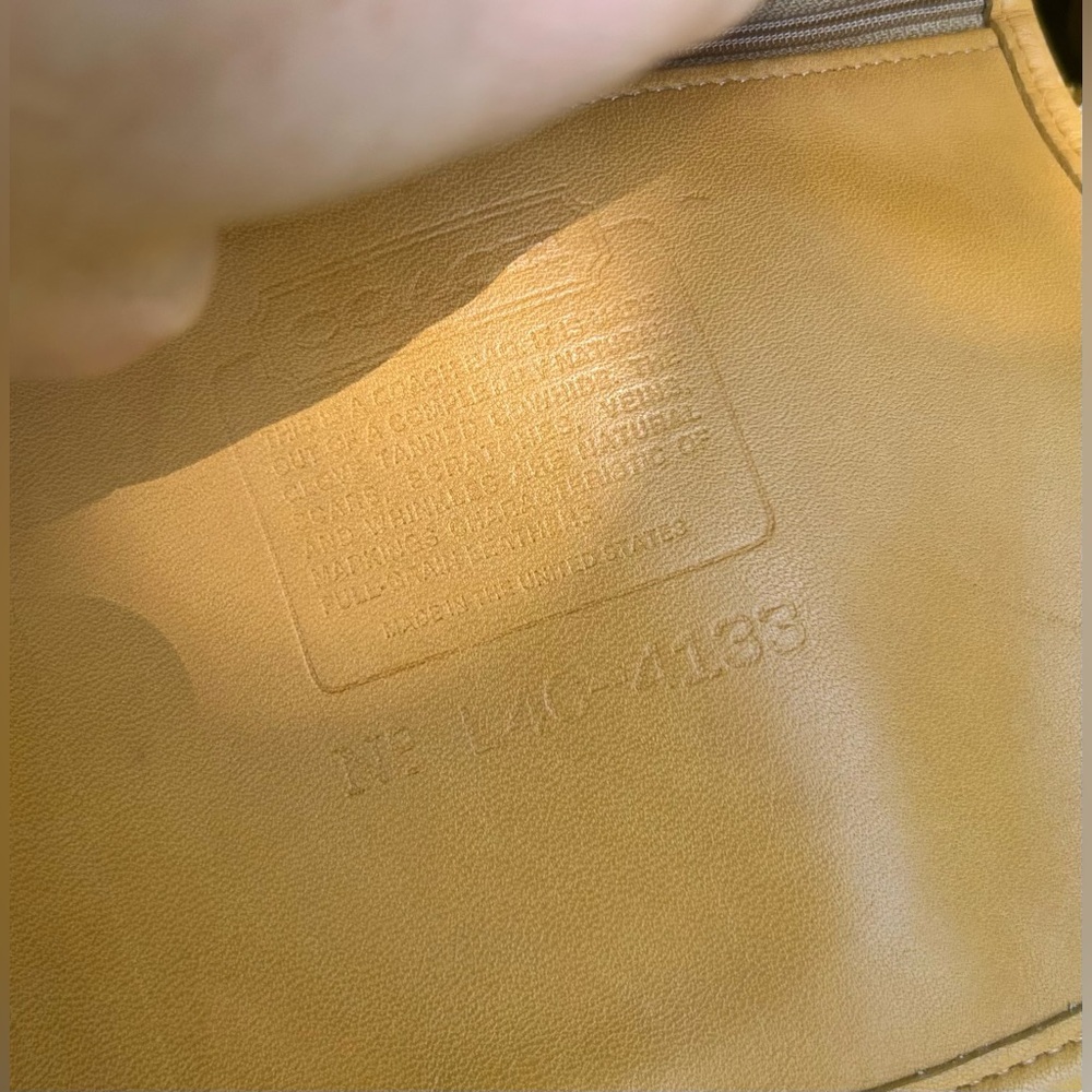 1994 True Vintage Coach Waverly Yellow Tote Bag​ - Picture 12 of 15